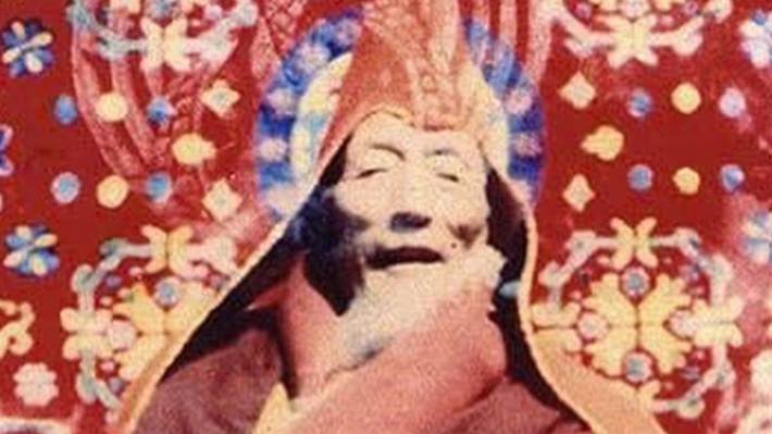 Até recentemente não se sabia de um texto de Tromge Tulku Arik existir. Este é um dos lamas raiz de Chagdud Tulku Rinpoche.