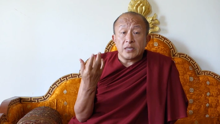 Dzongsar Khyentse Rinpoche