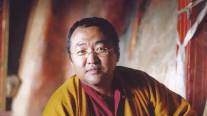 In these pitch instructions, Jigme Rinpoche touches on a number of topics including mindfulness, bodhichitta and the willingness to accept our flaws. // Training your mind is a difficult task to say the least. Habits are hard to break, and virtuous thoughts can be hard to come by. This is why we started this podcast: so the teachings of Dharma could be as accessible as your smartphone. // During the Red Vajrasattva Drubchen last month, some of us were fortunate enough to receive beautiful and inspiring advice from Jigme Rinpoche. And it’s due to his kindness that we have permission to share it with you all. Please feel free to share this with anyone you think may benefit.